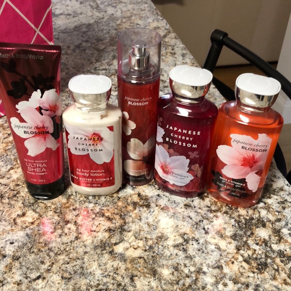 Bath and Body Works Japanese Cherry Blossom lot